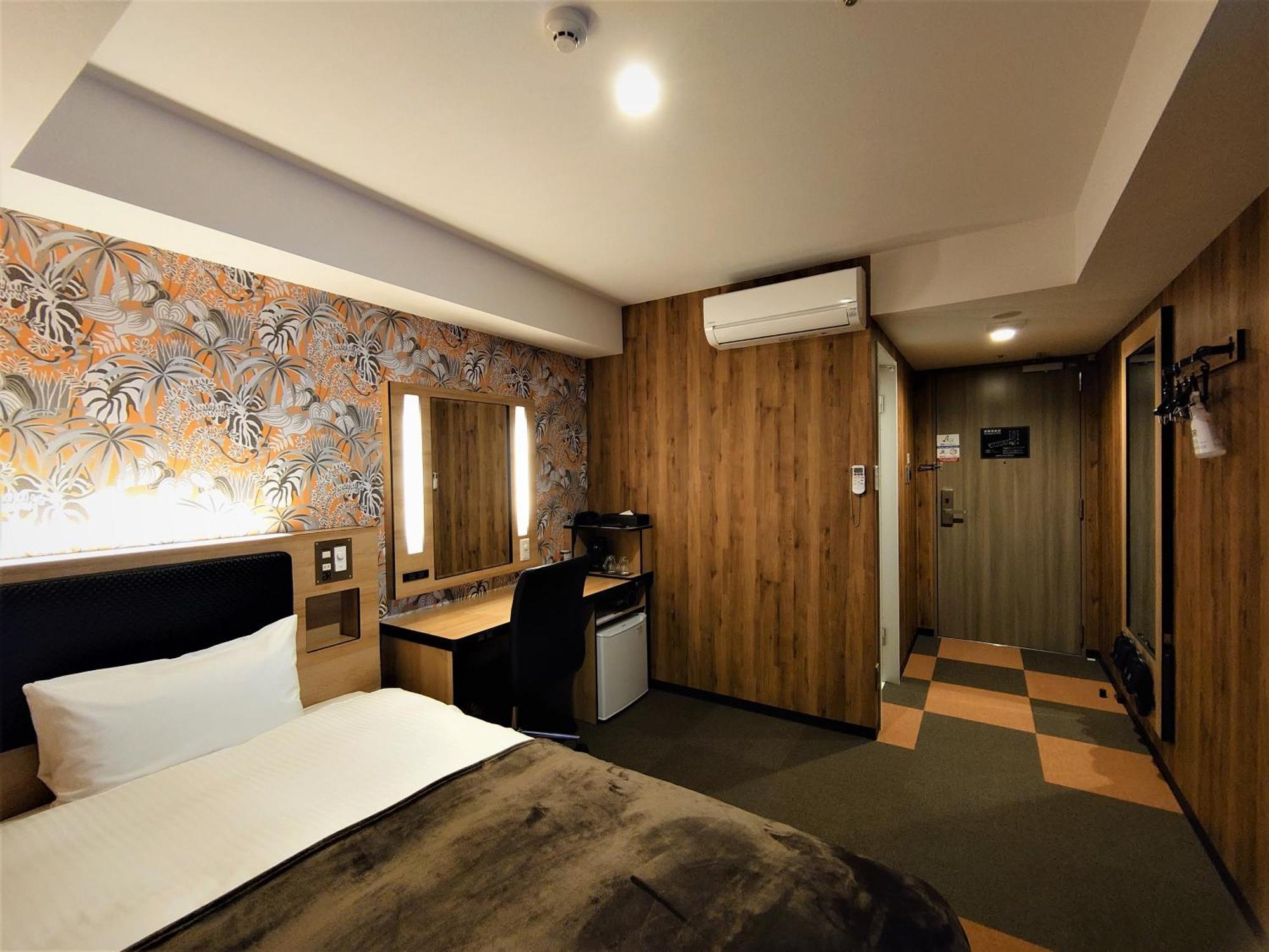 Green Rich Hotel Miyazaki Tachibandori 2 Номер фото